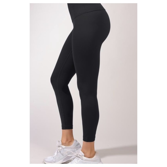 NWOT Yogalicious Lux high waisted ankle leggings - Picture 1 of 6